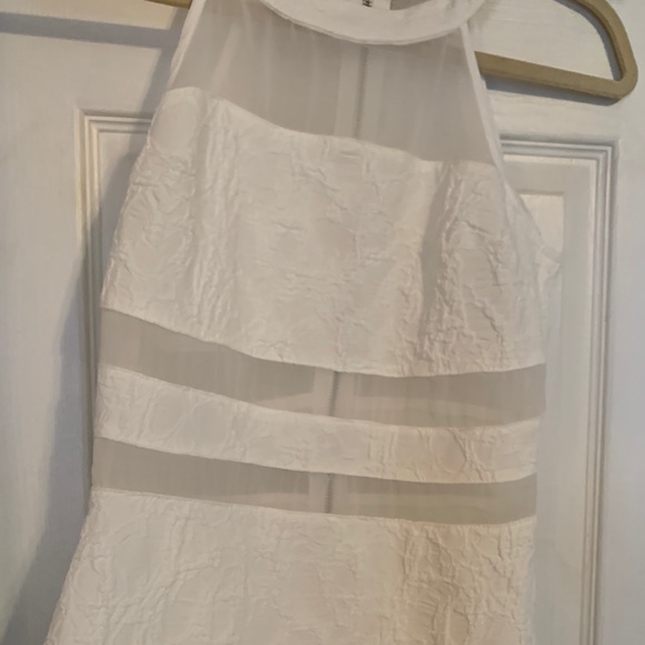 🕊️ SUGARLIPS WHITE DRESS - Picture 2 of 4